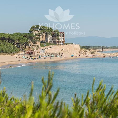 Apartment Sofia L' Escala Екстериор снимка