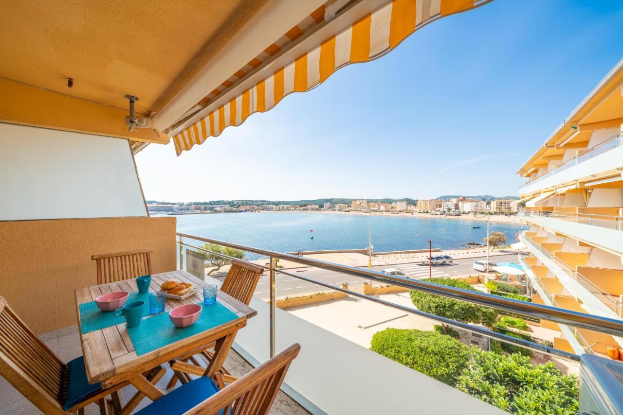 Apartment Sofia L' Escala Екстериор снимка