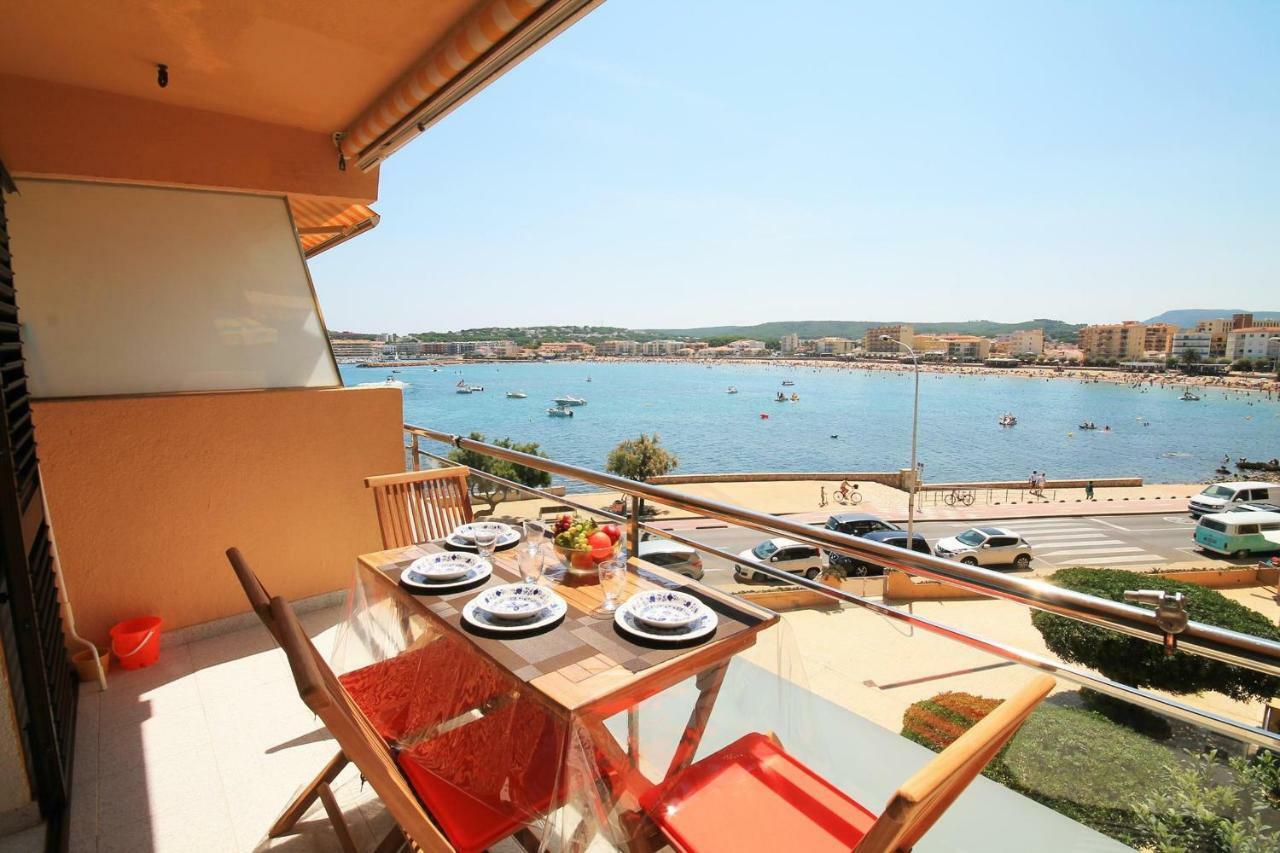 Apartment Sofia L' Escala Екстериор снимка